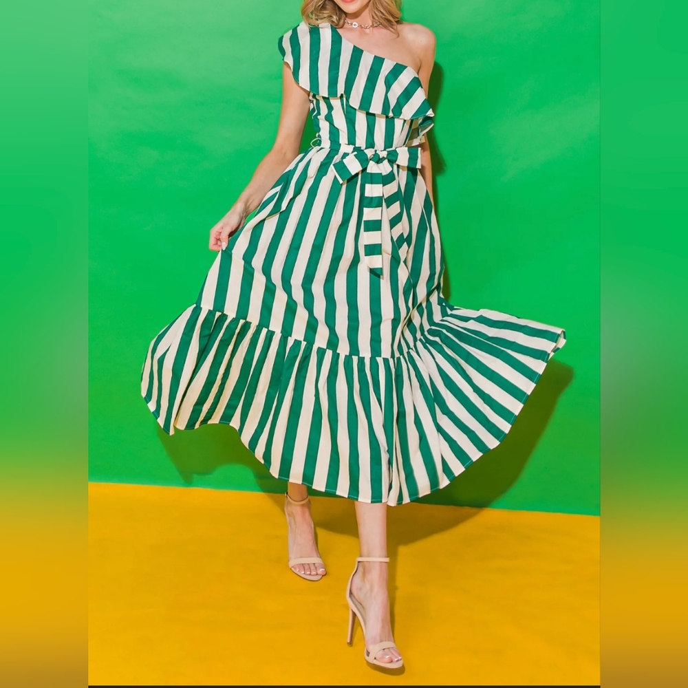 Flying tomato one shoulder green and white striped dress poplin midi, size L